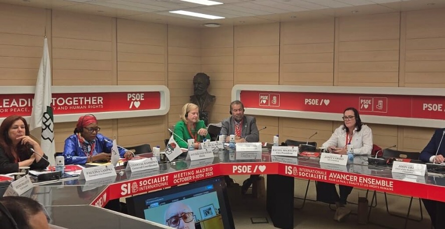 Em Madri, Lupi critica Trump e cita Bolsonaro