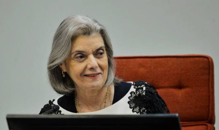 Democracia Cristã questiona alteração do momento de verificação da idade mínima de candidatos